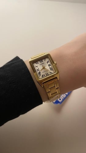 ساعة كاسيو - تانك ذهبي