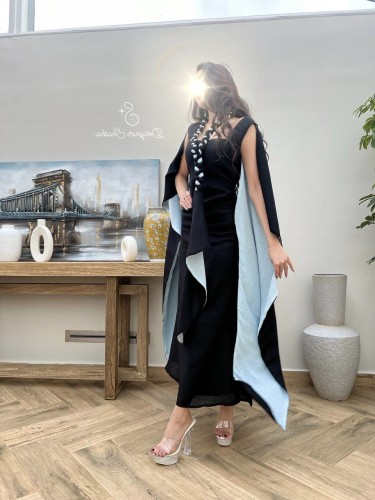 جلابيه أسود و سماوي