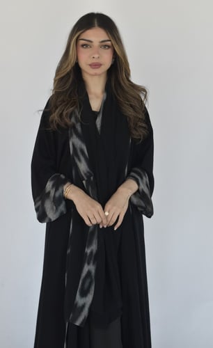 عباية تايقر