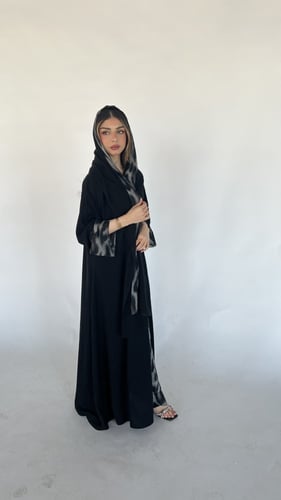 عباية تايقر