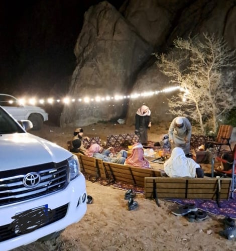 عقد لمبات الرحلة من شركة 360