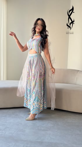 جلابية بتصميم جمبسوت باللون الازرق الفاتح " بيبي ب...