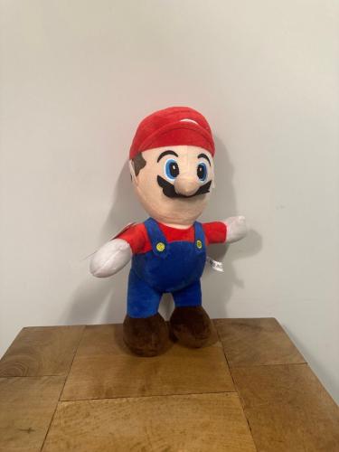 دبدوب سوبر ماريو مع تعليقه 20سم