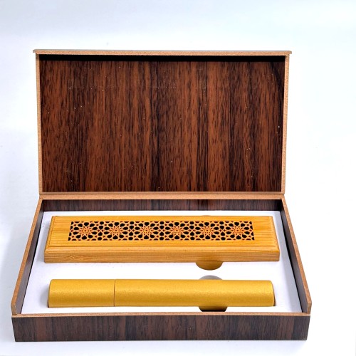 اعواد البخور مع القاعدة