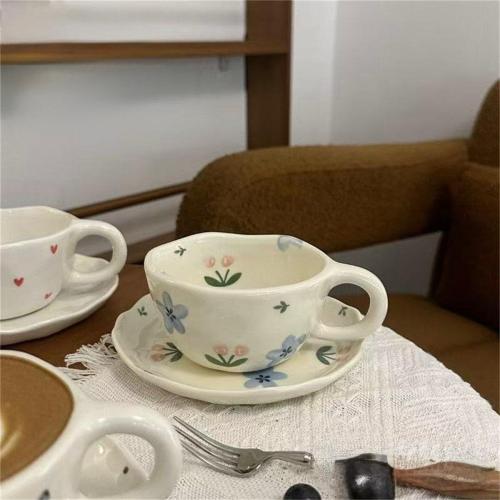 كوب سيراميك بصحن نقش ورد