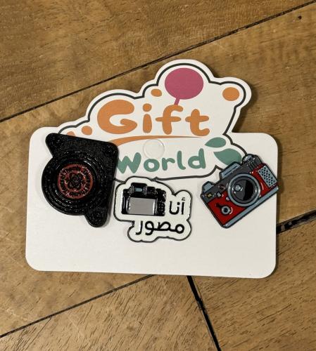 دبابيس بروش