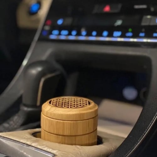 3 مباخر سيارة بالعود