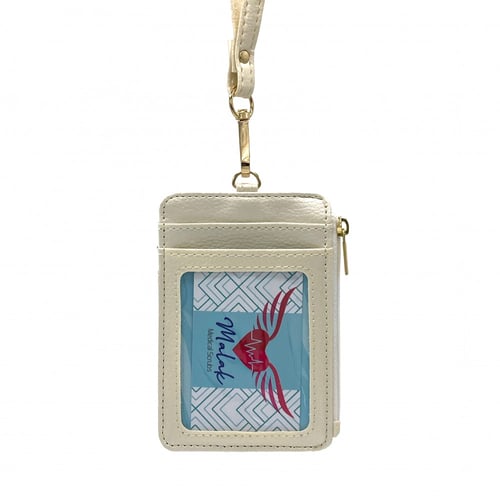 حامل البطاقة على الرقبة من الجلد الفاخر