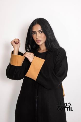 فروه أسود جلد موديل بشت