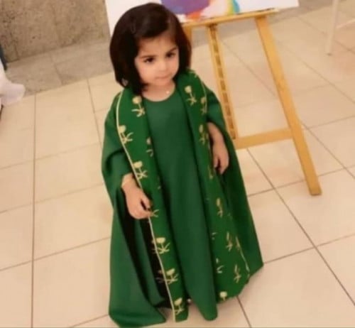 بشت بناتي اخضر سيفين ونخلة