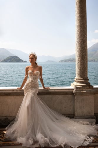 فستان زفاف Yasmin