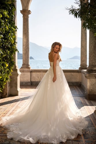 فستان زفاف Millie