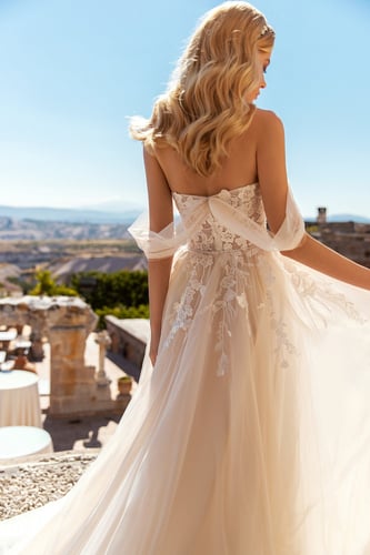 فستان زفاف 123 Belle