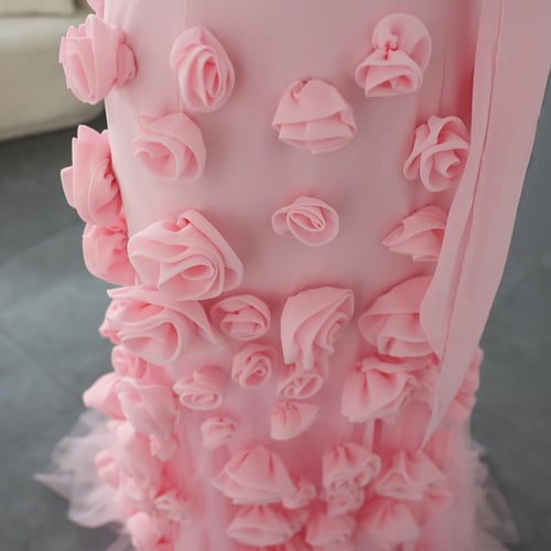 فستان سهرة بحورية البحر بزهور ثلاثية الأبعاد