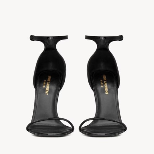 كعب سان لوران