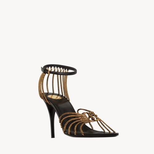 كعب سان لوران