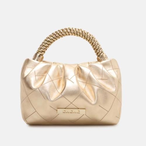 كارولينا هريرا