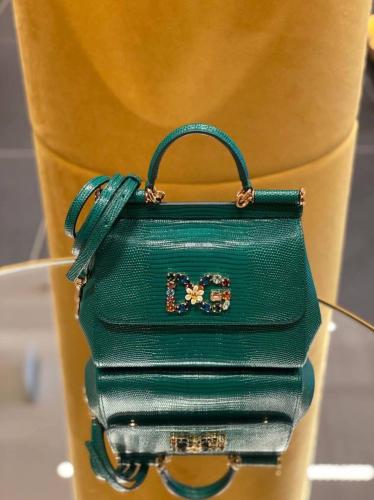 دولتشي اند غابانا سمول