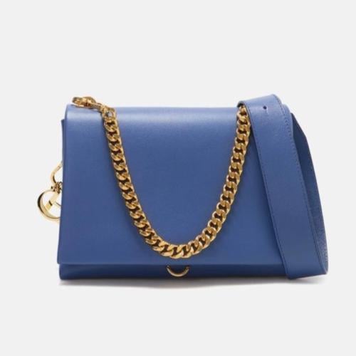 كارولينا هيريرا