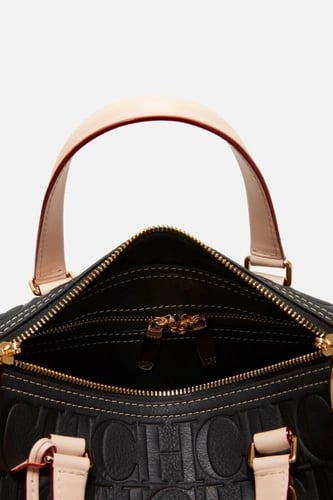 كارولينا هيريرا