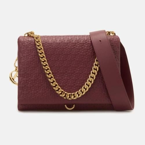 كارولينا هيريرا