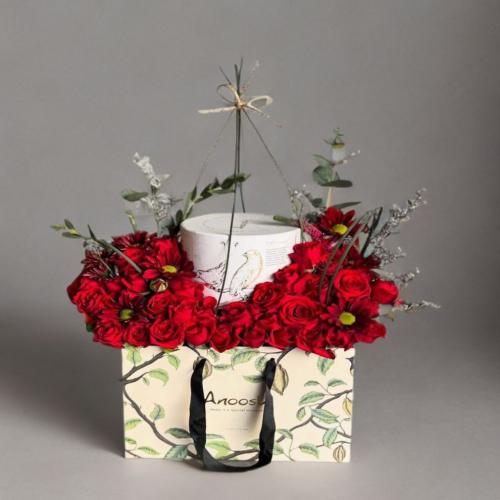 هدية فلاورز أحمر مع شوكولاتة Anoosh