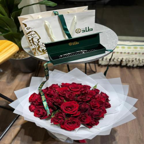 باقة ورد طبيعي + سبحة طاد