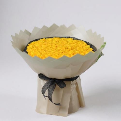 باقة فاخرة عدد 100 روز طبيعي