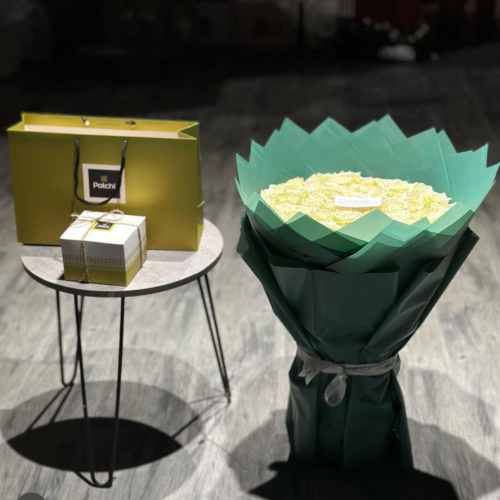 باقة ورد طبيعي + شوكلاتة باتشي