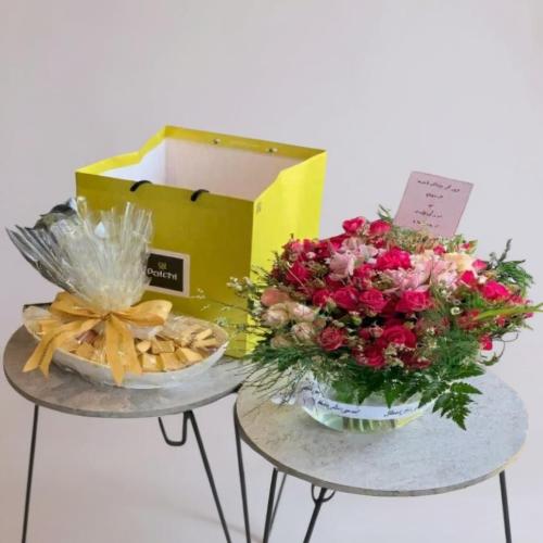 فازة ورد + صينية شوكلاتة باتشي