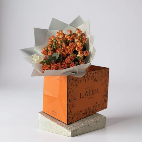 فلاورز لافيرا