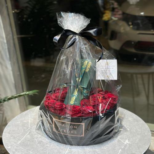 بوكس ورد طبيعي + سبحة طاد