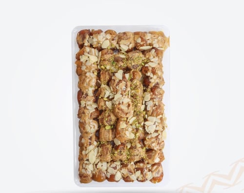 Sweet date with tahini and nuts – large plate