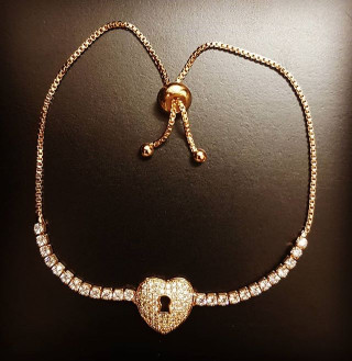 أسورة يد قلب بقفل متداخلة مرصعة بالكريستال ومطلية...