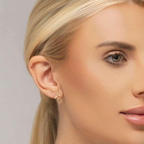 حلق طبي نسائي بتصميم راقي - ذهبي