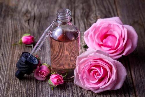 زيت الورد للبشره والجسم٣٠مل