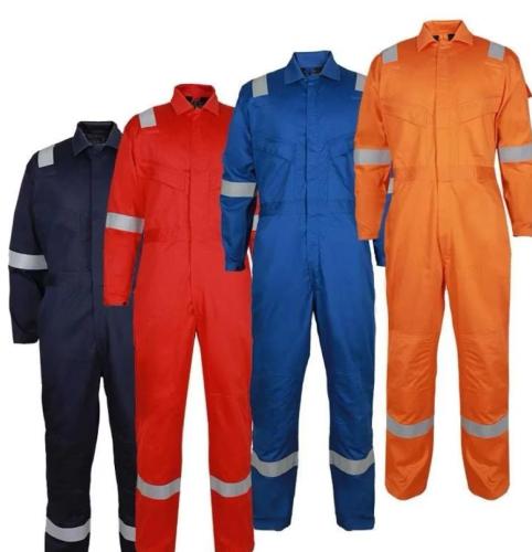 أفرول عمل صناعي قطعة واحدة (Coverall) للمصانع والورش