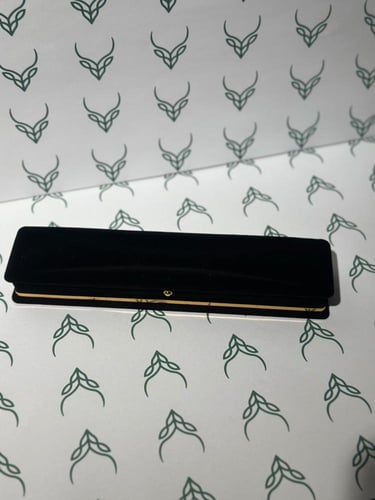 اسوارة فضية CD