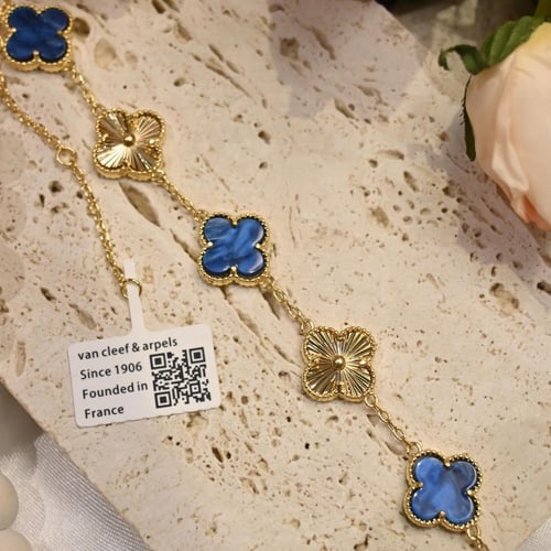 اسوارة VC كحلي