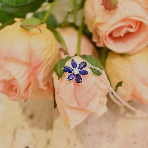 سلسال ازرق P