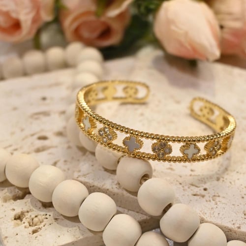 طقم اسوارة وخاتم VC