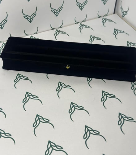 اسوارة SW ذهبي