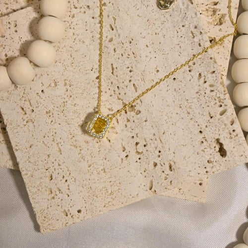 سلسال فص ذهبي SW