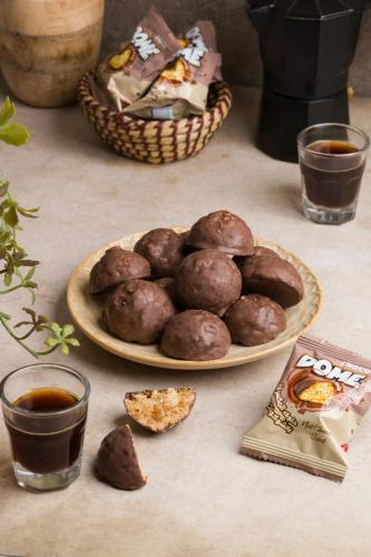 حلوى المكسرات بالشوكولاتة