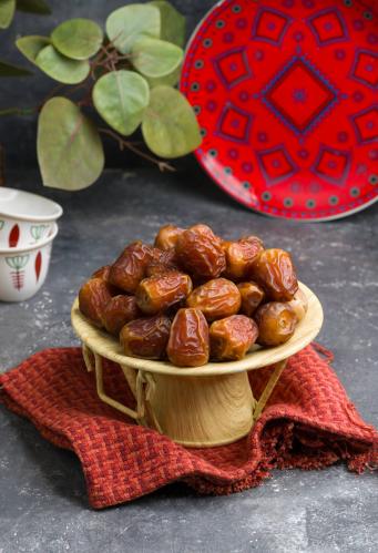 جلكسي احمر رقم 1