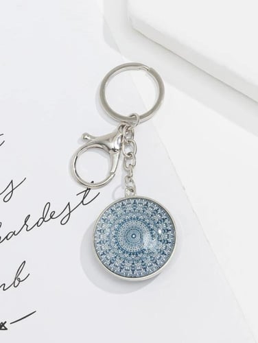 ميدالية للسيارة