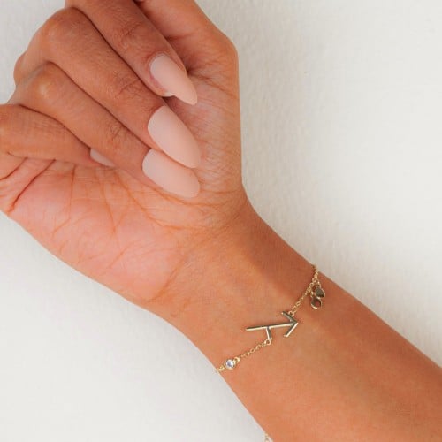 اسواره ذهبية أنيقة برج القوس