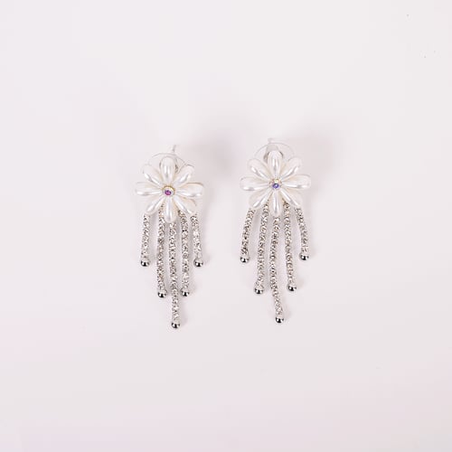 حلق لولو ورده مشرشر كرستال من البارو