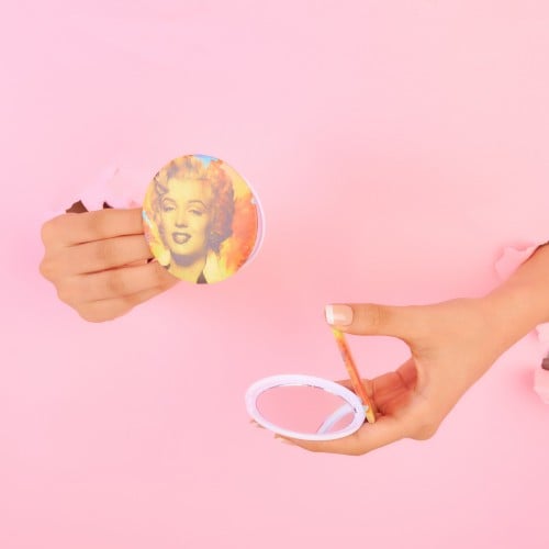 مراّه الجيب بنمط الفيس من البارو