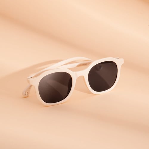 نظارة شمسية نسائية انيقة بإطار شبه دائري